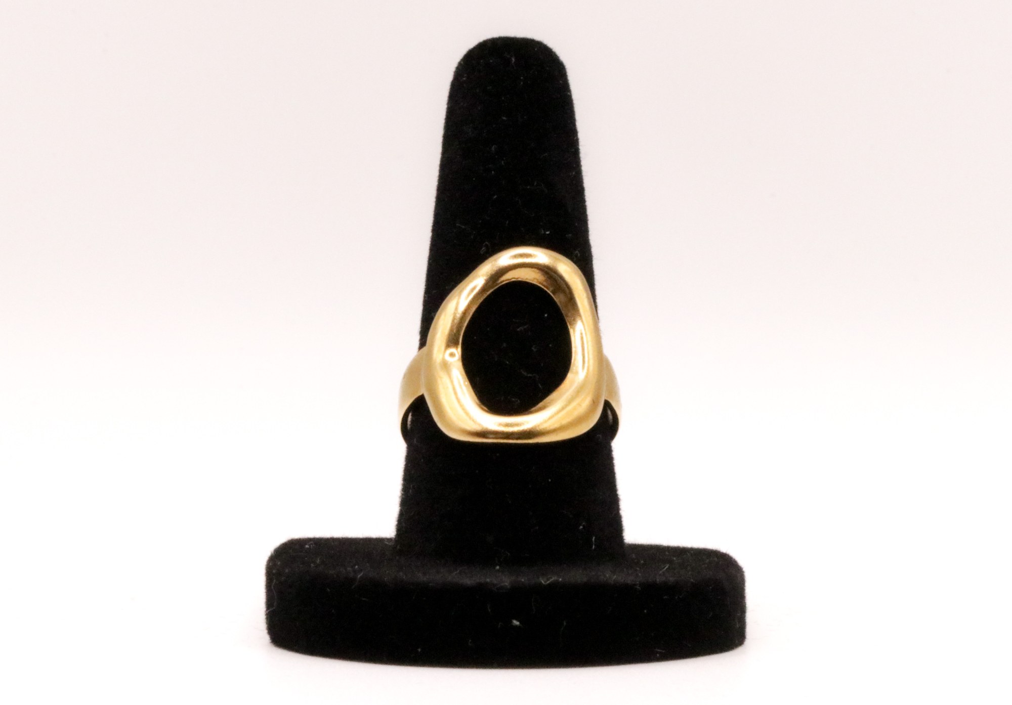 Open ovale ring, foto 2 van 4