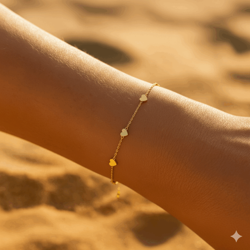 hartjes-droom-armband-met-3-gouden-hartjes Hartjesdroom armbandje - goudkleurig