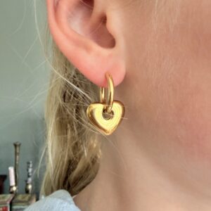 img_1297-2 Oorringen met hangend hartje - goudkleurig