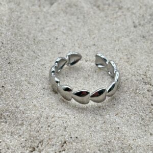 img_4537 Ring met hartjes - goudkleurig