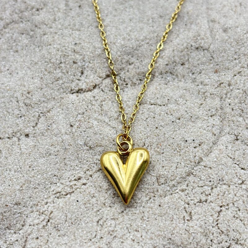 img_4596 Hartjes ketting - goudkleurig