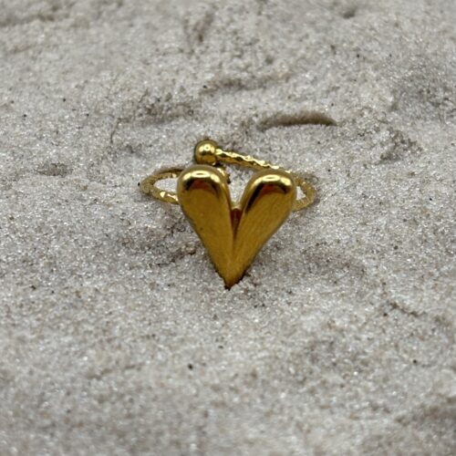 Ring met middel groot hart – zilverkleurig