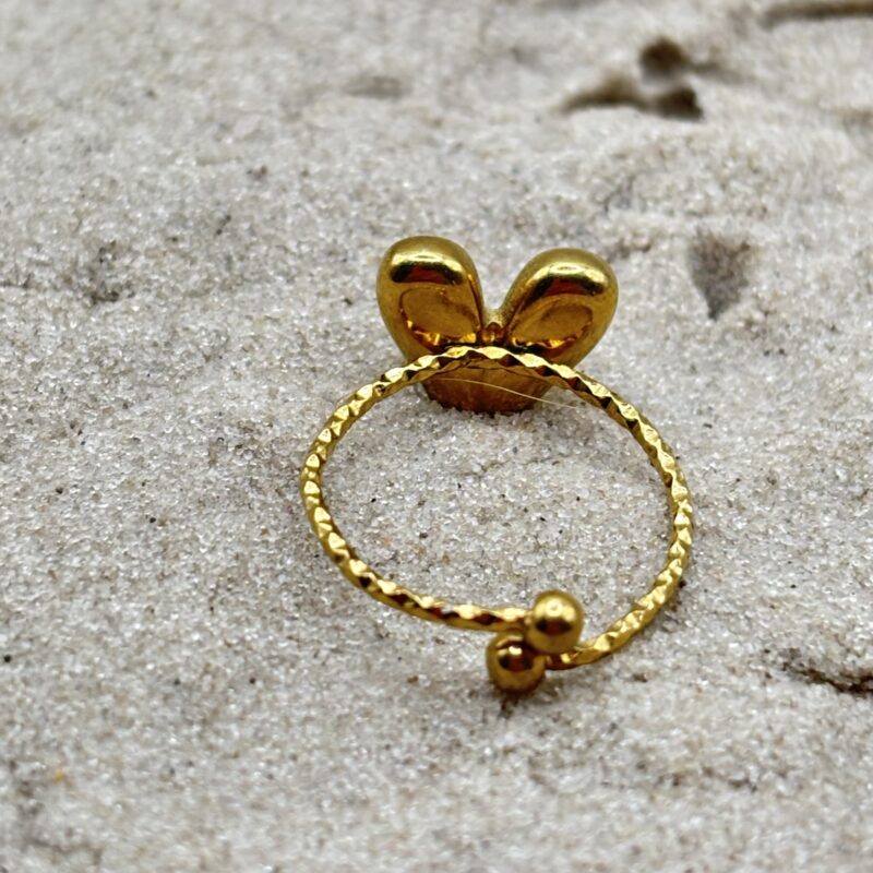 img_4623 Ring met middel groot hart – zilverkleurig