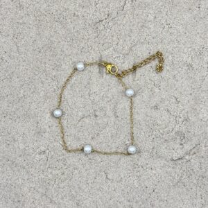 img_4659 Parel armbandje - goudkleurig