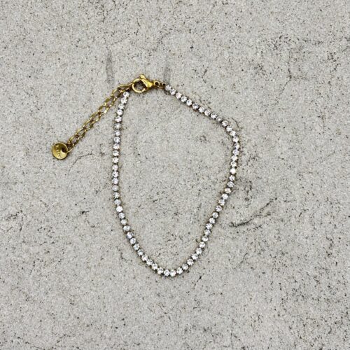 Steentjes armbandje - goudkleurig