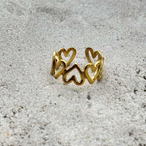 Ring met open hartjes