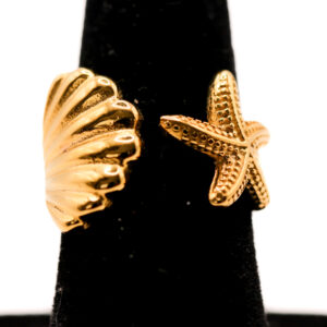 Ring met schelp en ster