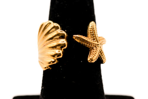 Ring met schelp en ster