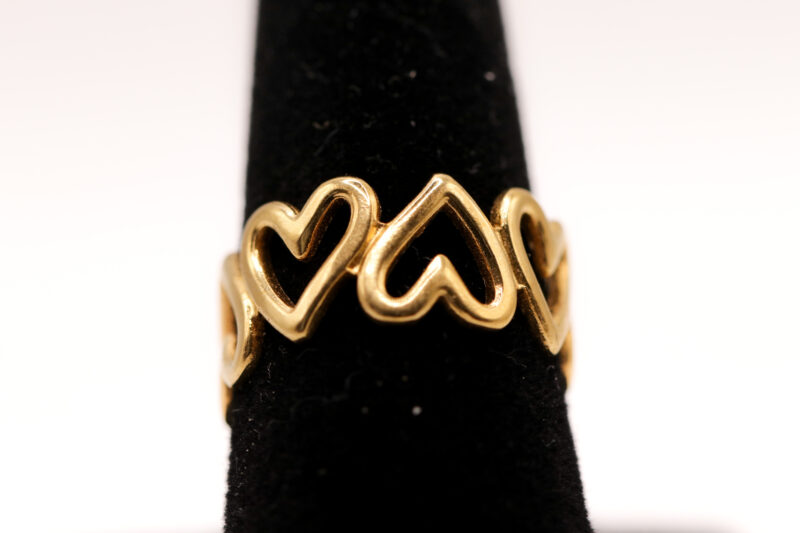 Hartjes ring (goud en zilver)