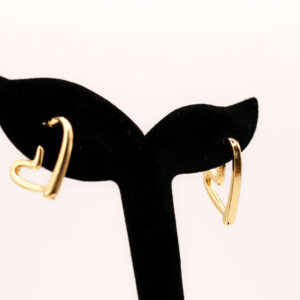 Open hartjes oorbellen