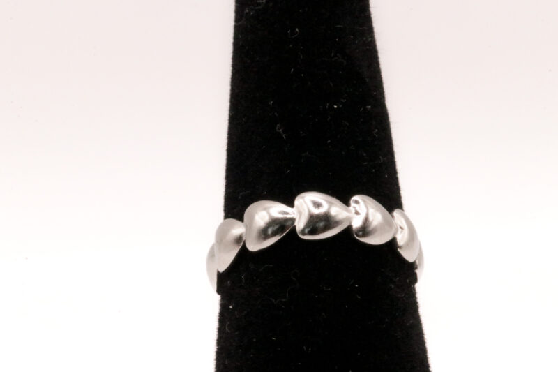 Ring met hartjes - goud en zilverkleurig