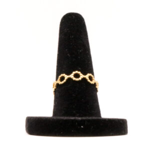 Ring goudkleurig met geometrisch patroon