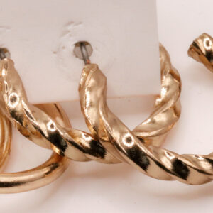 Setje oorbellen - goudkleurig