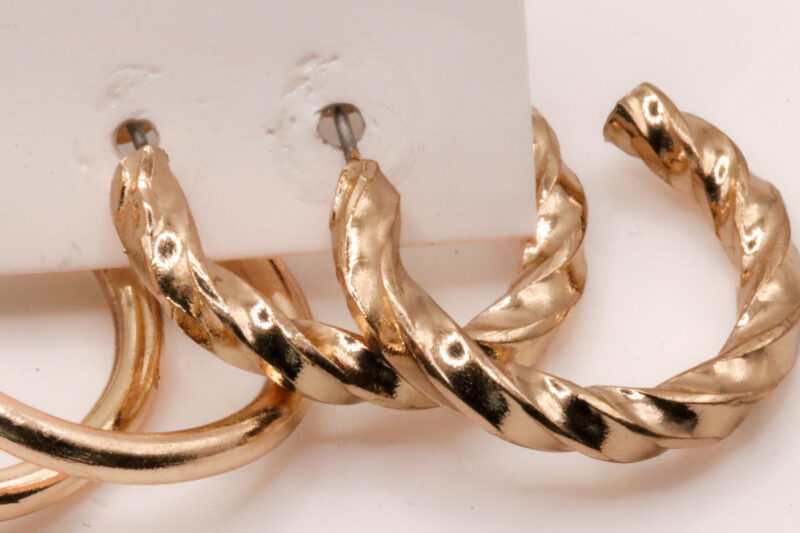 Setje oorbellen - goudkleurig